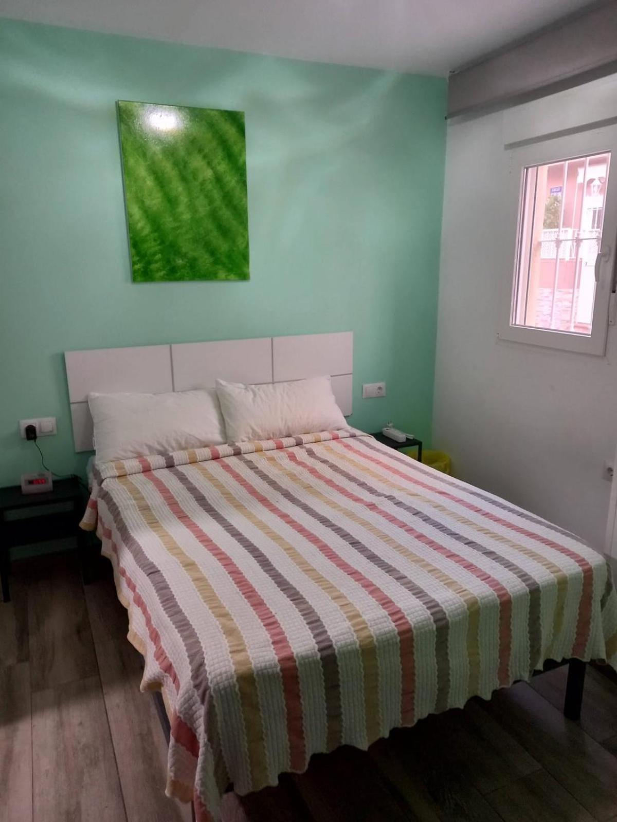 Casa Hombre Blanco Apartment Malaga Exterior photo